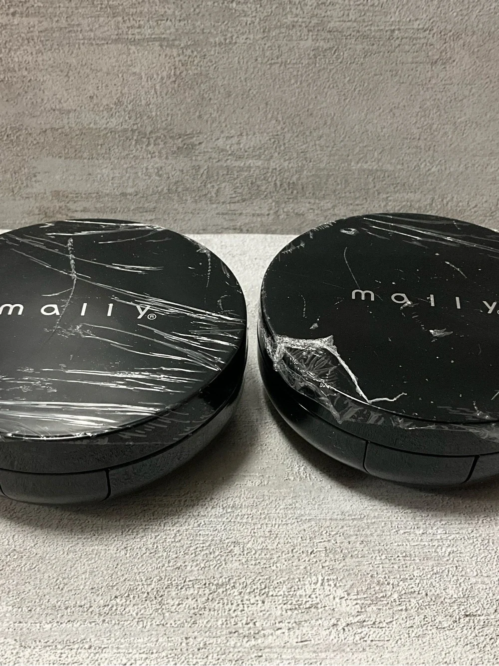 2 Mally flawless finish transforming effect foundation new MEDIUM SHADE